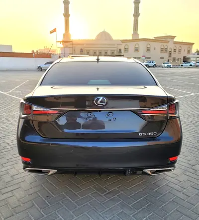 صورة 15 لـ 2018 Lexus GS-SERIES