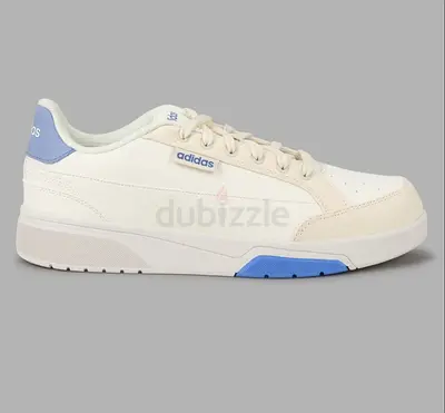 Adidas Casual Sneaker - Like New