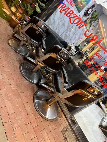 4 clean barber chairs made in Türkiye