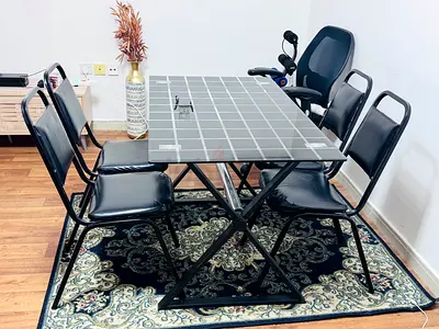 Stylish Dining Table Set