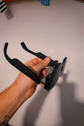 Bluetooth sunglasses