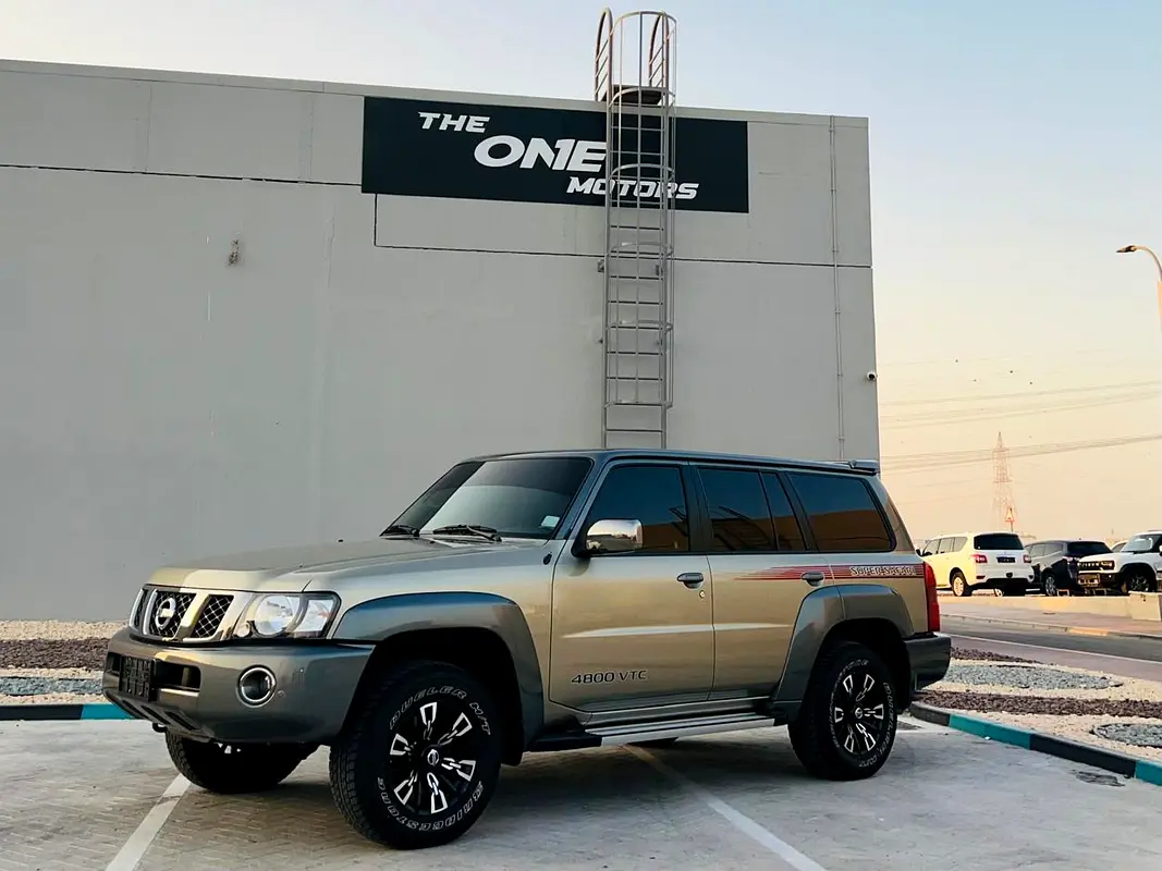 Nissan Patrol Safari 2023 — photo 1 of 19