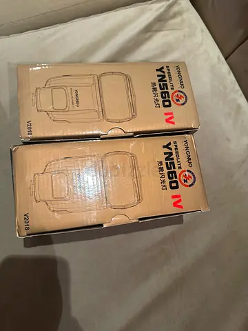 Yongnuo YN560 IV Speedlite - Perfect Condition for Photography Enthusiasts