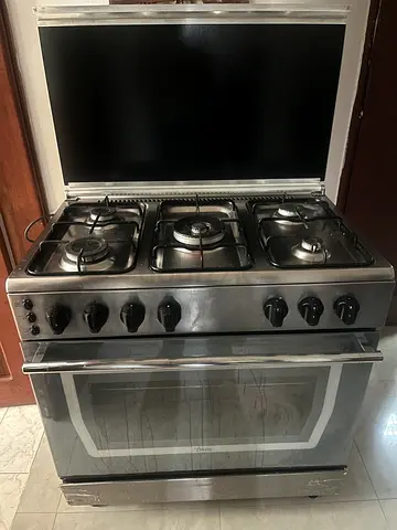Italian Gas stove for sale