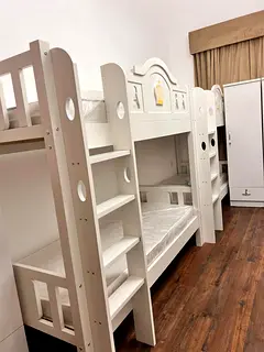 Available bedspace now in jvc new apartment