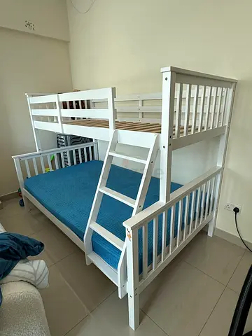Furnitures