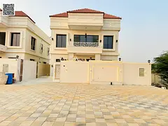 Classic finishing villa, two floors, roof terrace with a large setback, price negotiable