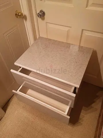 Nice drawer dresser night stand side table