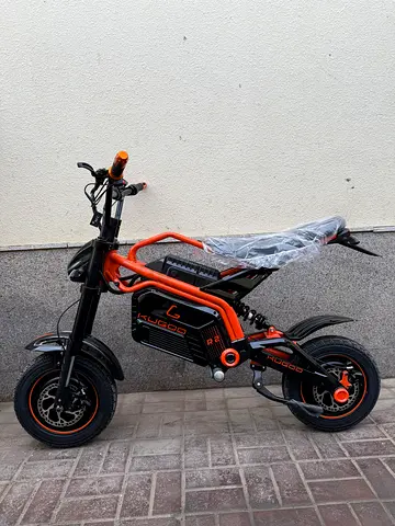 🥳Offer For Limited Time Kugoo Runner R2 Electric Scooter – Powerful  Stylish