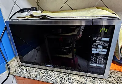 Samsung Microwave in Great Condition