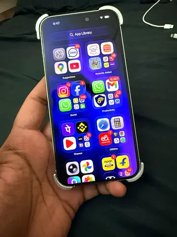 Gently Used iPhone 14 Pro Max with Accessories and box for Sale selling because upgraded