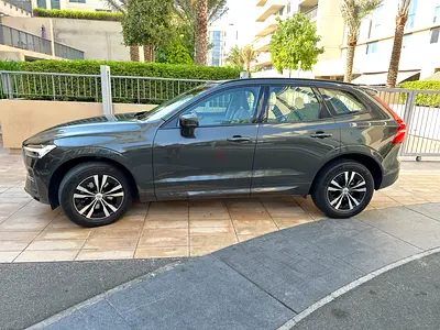 Volvo XC60 B5 FWD Momentum 2022