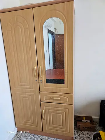 Elegant Modern Cabinet with Mirror