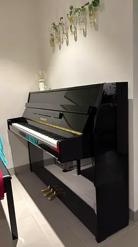 Yamaha JU109 PE Upright Piano