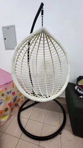 Stylish Hanging Egg Chair for Relaxation