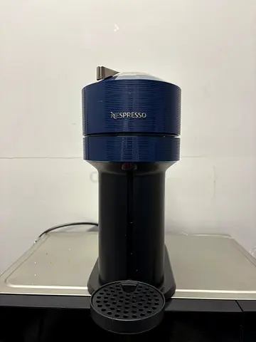 Nespresso Coffee Machine in Excellent Condition