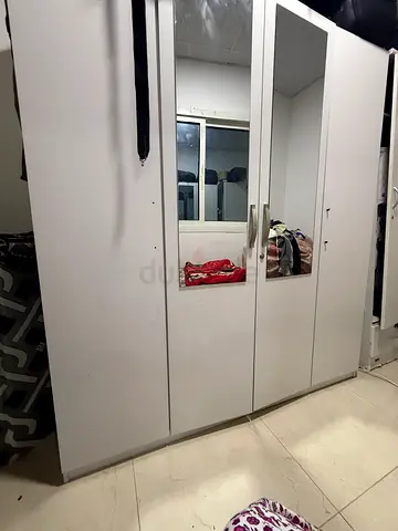 4 door cupboard
