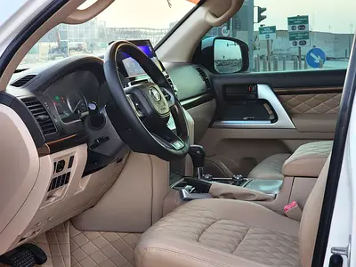 2014 Toyota LAND CRUISER — фото 11