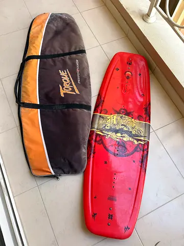 Wakeboard - pick up dubai south