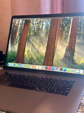 MACBOOK  PRO 2019