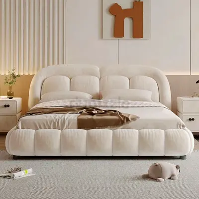 Cozy and Modern Bed Customised for Sale