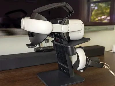 Quest 2 VR with Premium (must have) accessories