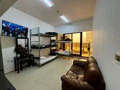 VACANT! Low Floor! Perfect Facilities!