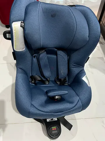 Blue Joie premium i-spin 360 baby car seat