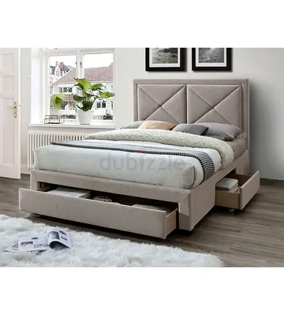 Elegant beautiful 160*200 Queen Bed with drawers