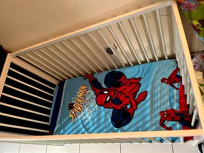 Ikea crib for sale !