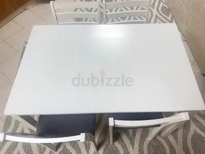 Set of Two Modern Dining Chairs in White with Grey Cushions