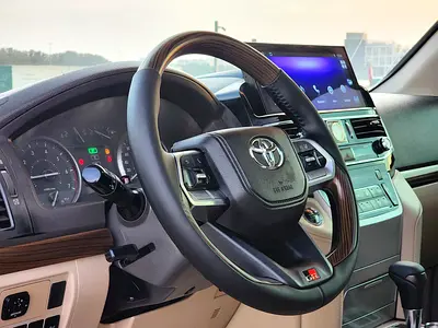 2014 Toyota LAND CRUISER — фото 2