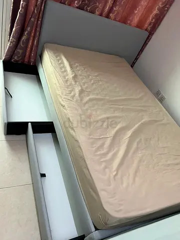 Bed with mattress for sale