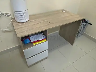 Stylish and Functional Study Desk for Sale