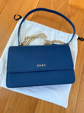 DKNY navy shoulder bag