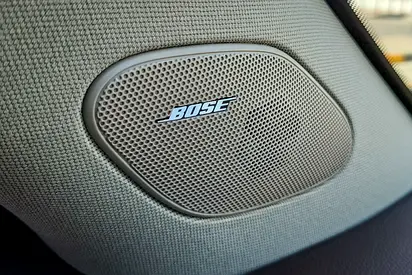 2015 Cadillac SRX — фото 14