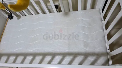 Baby Crib with bed