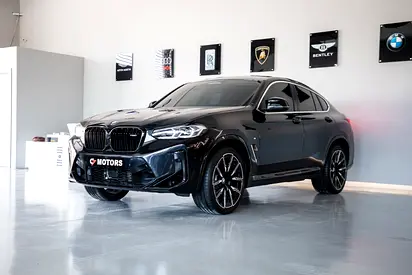 BMW X4 xdrive20i 2023 / 1000km Only!! / 2600 AED monthly / One year warranty