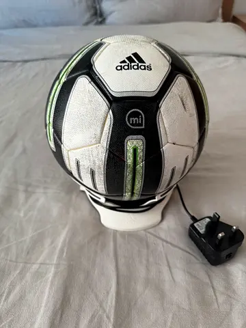 Adidas miCoach Smart Ball