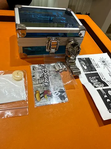 Rare Disney Collectors Watch Set
