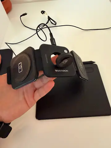 wireless charger + tablet for drawing