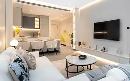 Skyline Serenity | Boulevard-Facing 1BR | Prime Location