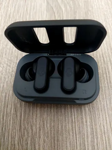 Skullcandy Dime XT 2 earbuds