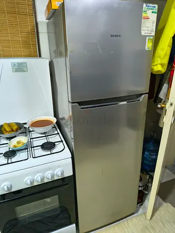 Sleek seimens Refrigerator for Sale