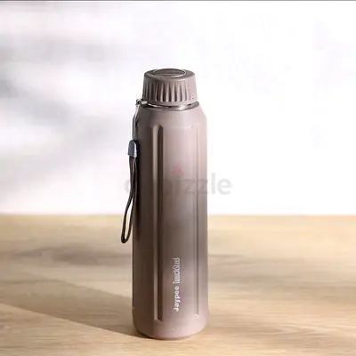 Durable and Stylish Water Bottle for Everyday Use