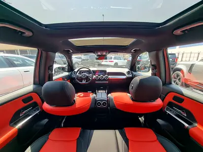 2025 Mercedes-BENZ GLB 缩略图 12