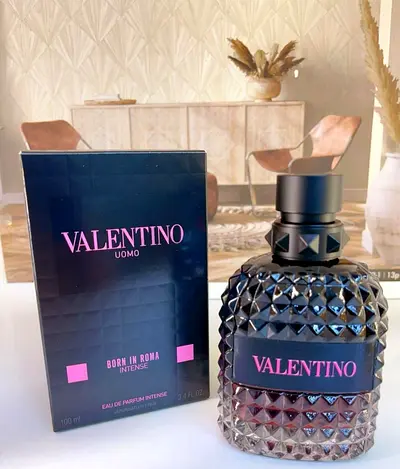 Valentino Uomo: Born in Roma Intense Perfume - 100ml