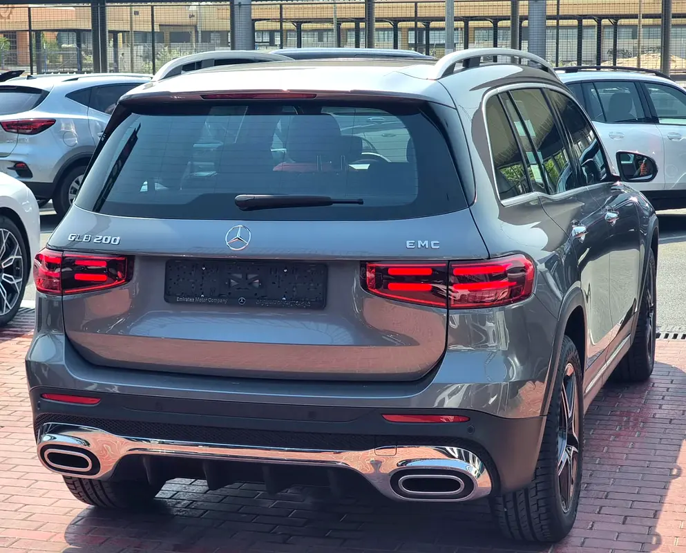 Mercedes-Benz GLB-Class 2025
