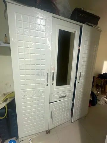 Modern White Wardrobe with Elegant Design