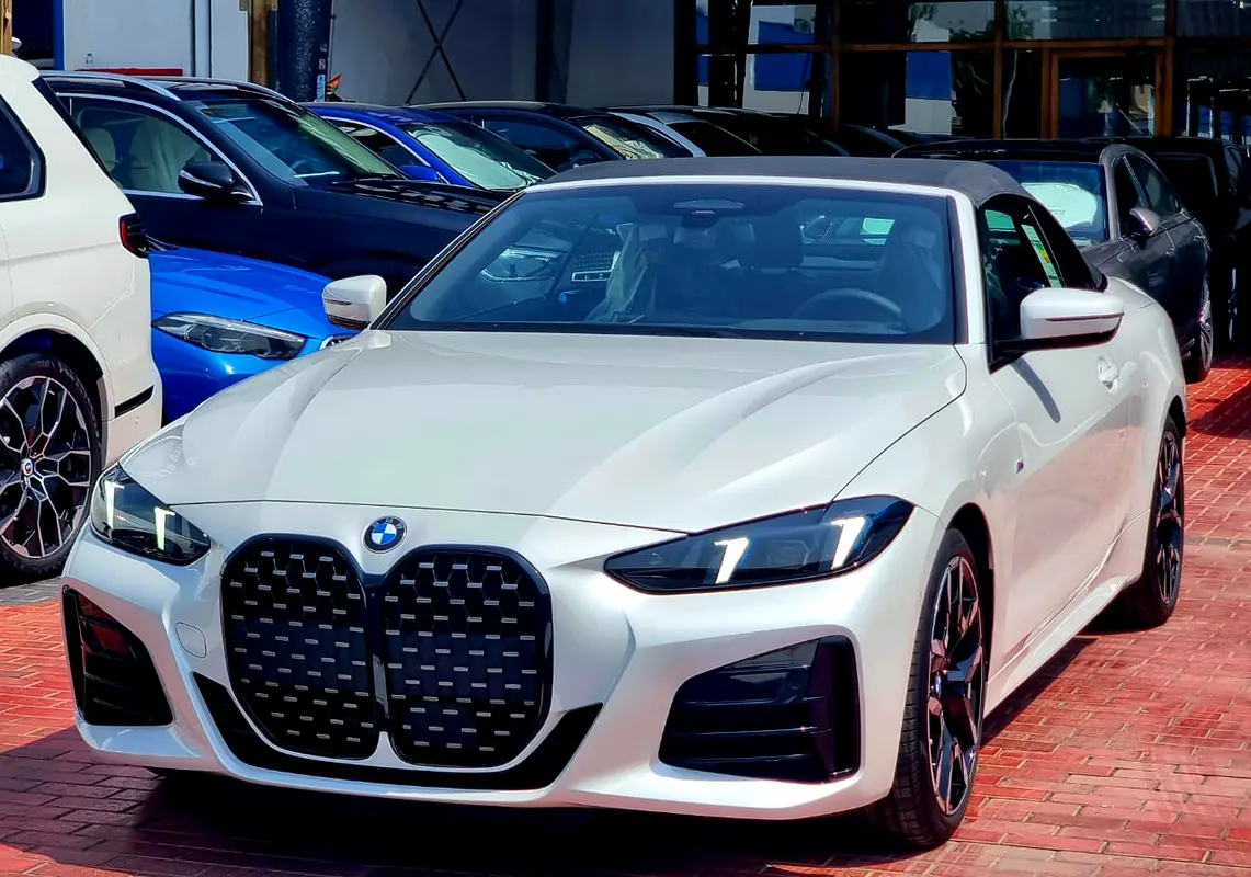 BMW 4-Series 2025 — photo 1 of 12